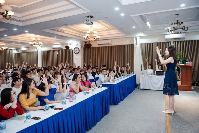 Văn hóa nội bộ HBR Holdings: Đặc quyền dành cho giảng viên Langmaster