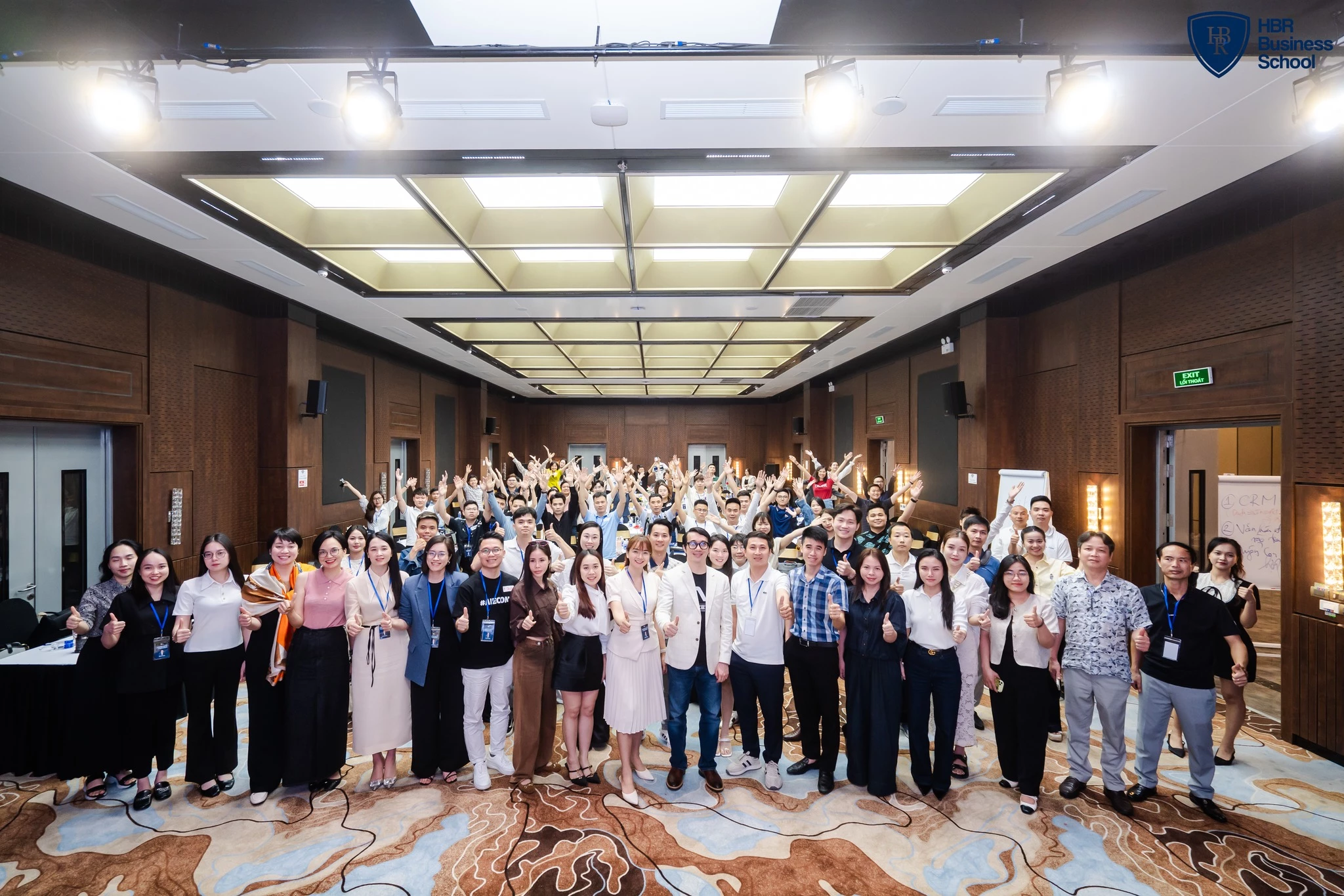 KHÁM PHÁ 6 GIÁ TRỊ CỐT LÕI KIẾN TẠO NHÀ LÃNH ĐẠO TẠI HBR HOLDINGS