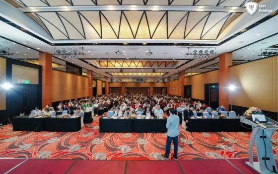 TRƯỜNG DOANH NHÂN HBR TỔ CHỨC SỰ KIỆN AI BUSINESS REVOLUTION TẠI TP.HCM